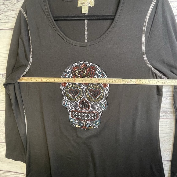 One World Top Size L  Black Goth Floral Rhinestone Studded Skull Whimsical - Picture 6 of 12
